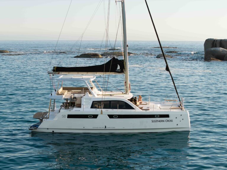 VOYAGE 510 STBD VIEW (CHARTER)